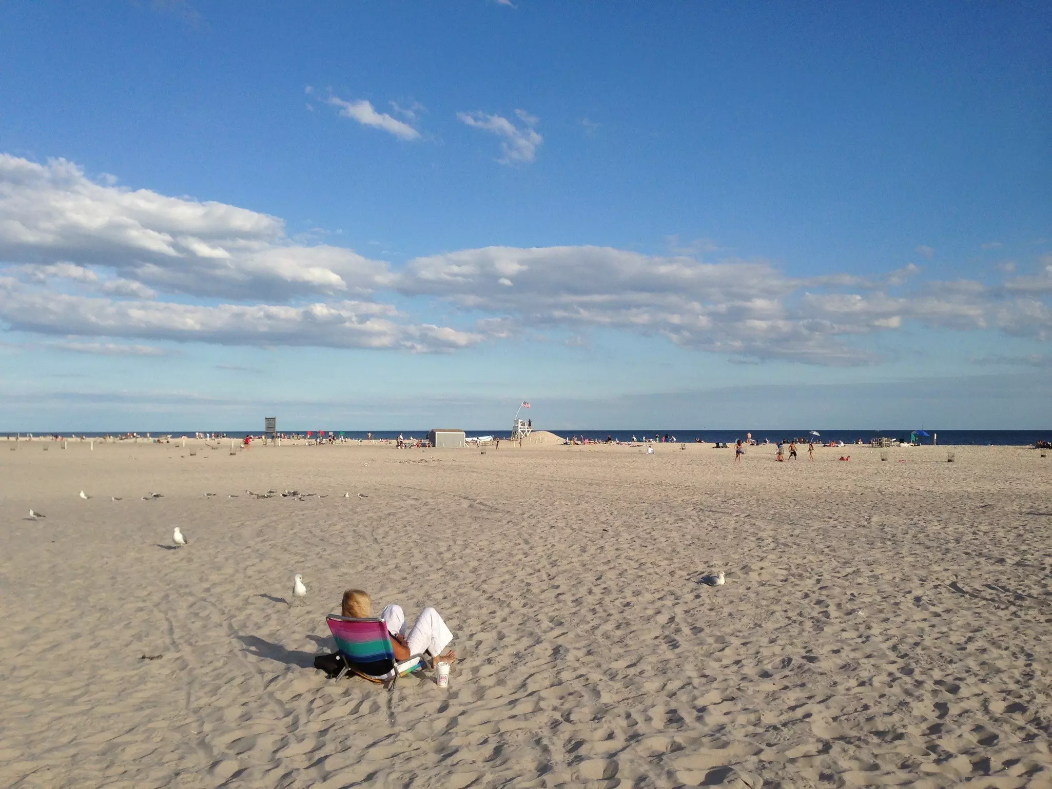A sunny summer day at Jones Beach State Park on Long Island, NY., License Type: media, Download Time: 2026-06-03T18:01:59.000Z, User: adouglaslott59, Editorial: false, purchase_order: 65050 - Digital Destinations and Articles, job: online editorial, client: best long island beaches, other: Ann Douglas Lott
