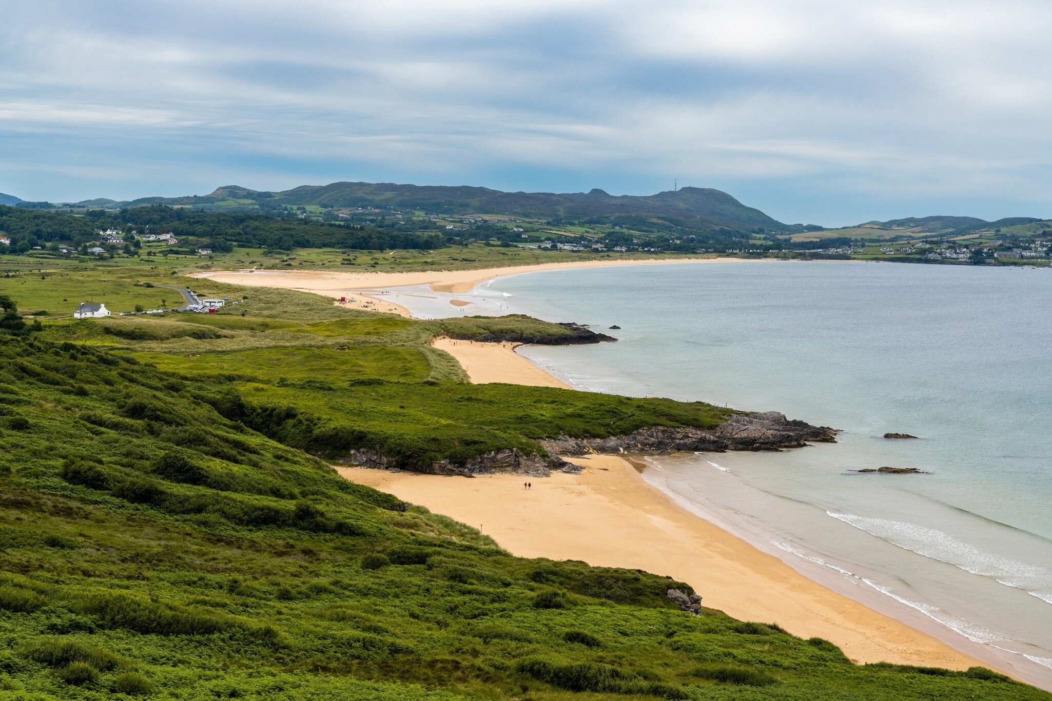 A view of the beautiful Ballymastocker Beach on the western shroes of Lough Swilly in Ireland; Shutterstock ID 2177793979;