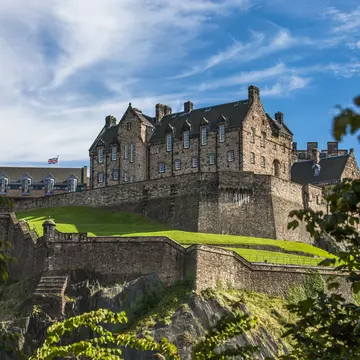 Looking up the hill at Edinburgh Castle. Edinburgh Castle