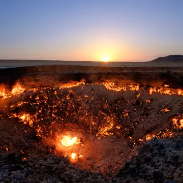 Gates to Hell, aka Darvaza Gas Crater. Man made crater, 40 years on and still burning strong. Derweze, Turkmenistan
