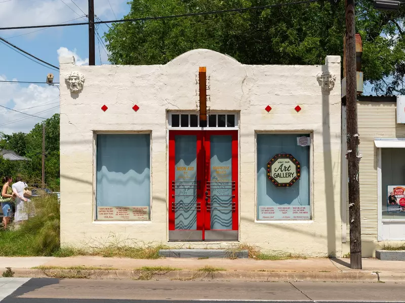 Austin, Texas - United States - June 20th, 2025: Exterior of building and storefront on 1st Street in Austin, Texas, USA., License Type: media, Download Time: 2025-09-10T12:24:03.000Z, User: sashabrady26, Editorial: true, purchase_order: 65050 - Digital Destinations and Articles, job: Lonely Planet, client: Best things to do in Austin, other: Sasha Brady