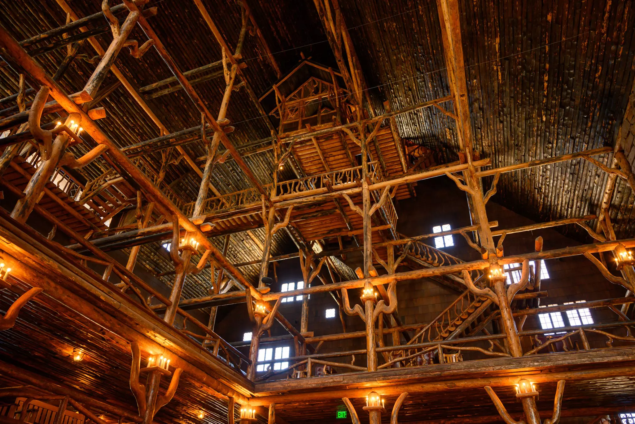 Rustic architecture reaches new heights at the Old Faithful Inn © kellyvandellen 
 / Getty Images
