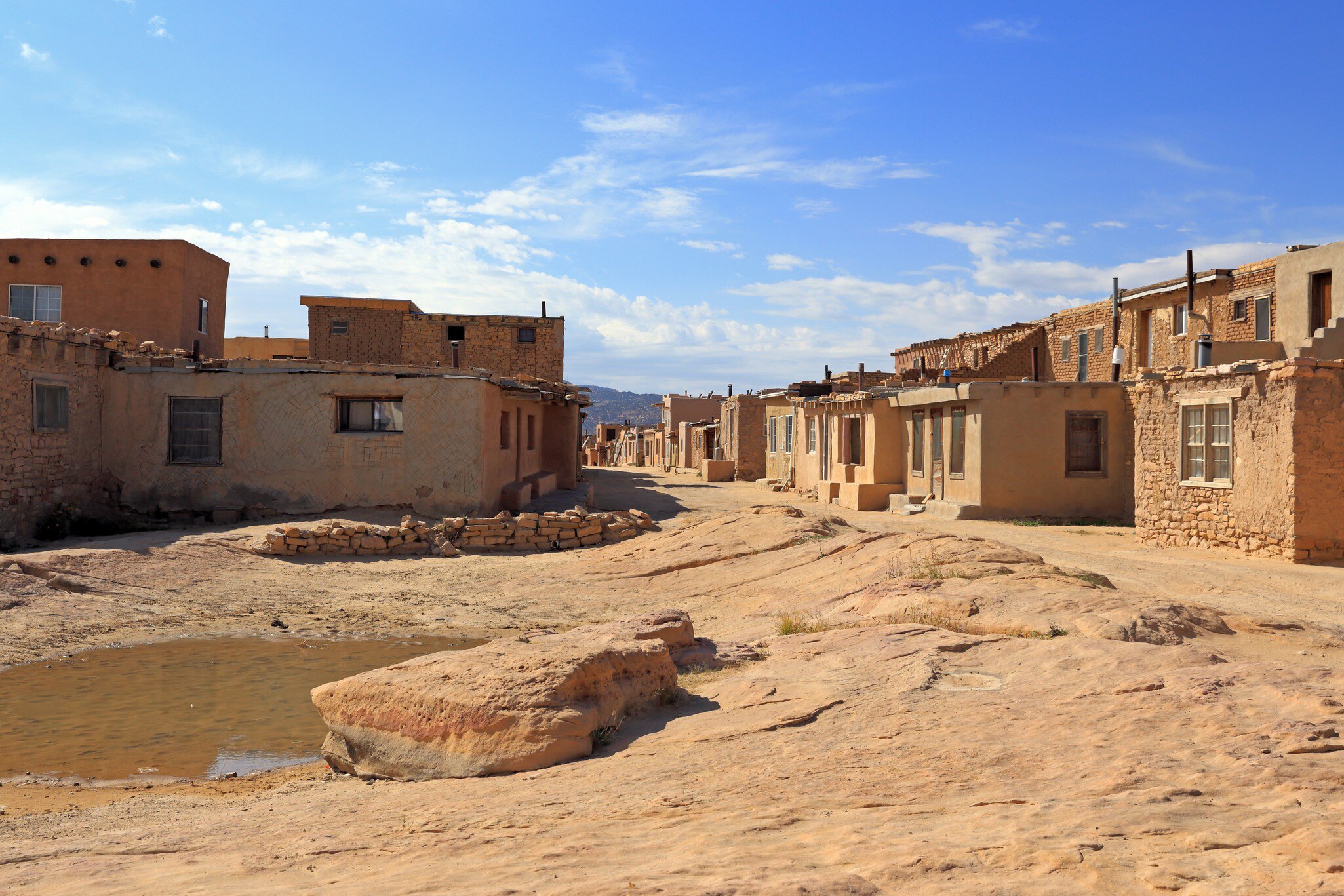 Adobe buildings of the Acoma Pueblo native American settlement in New Mexico