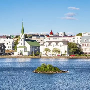 Tjörnin, the lake in the middle of Reykjavík. AsiaTravel/Shutterstock
