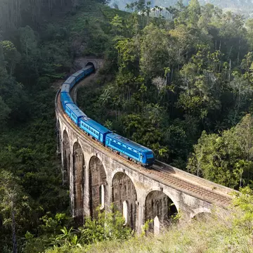Sri Lanka may be relatively small, but it packs in some epic rail journeys. SurangaLK / Shutterstock
