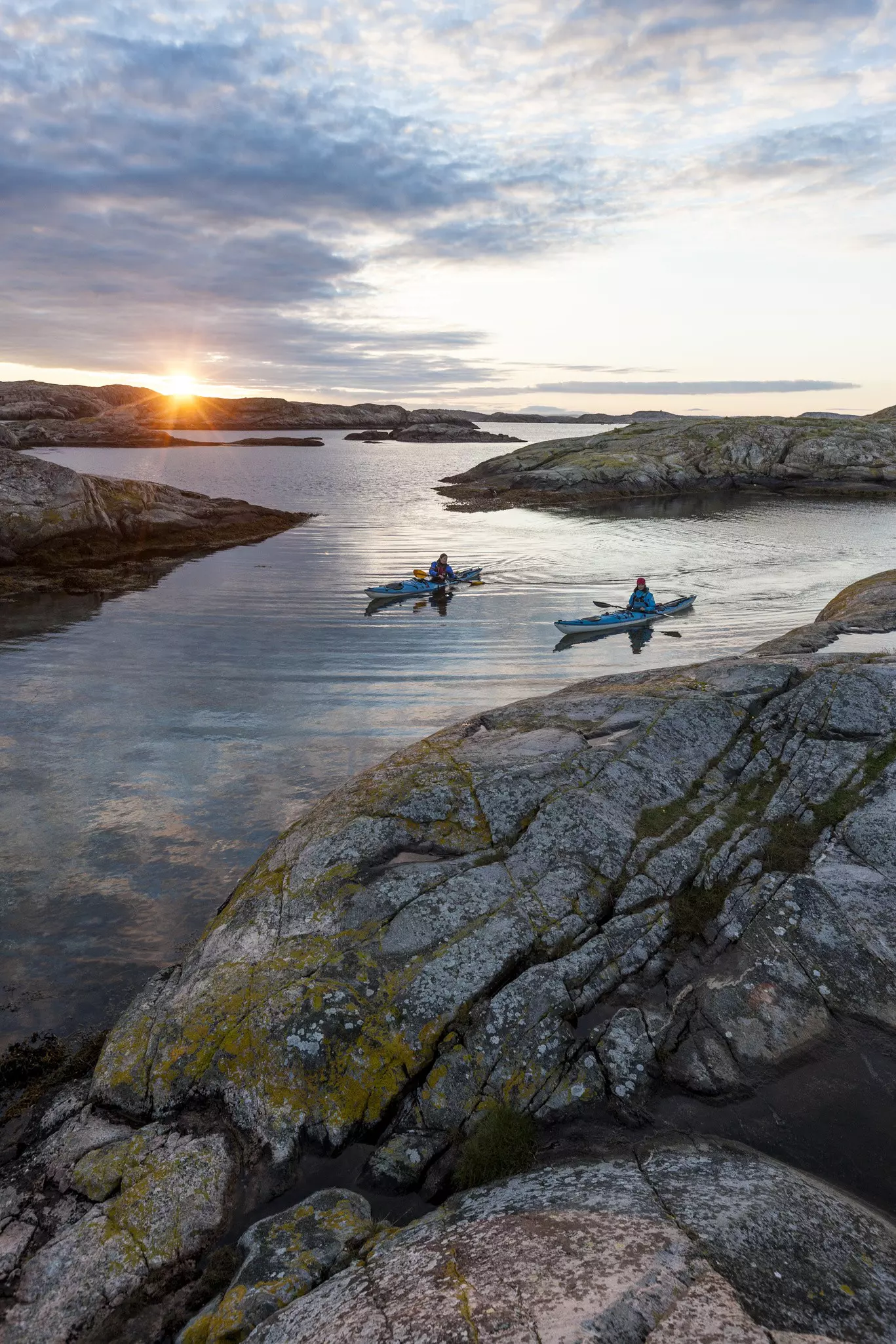 Kayakers exploring the Bohuslän Coast.