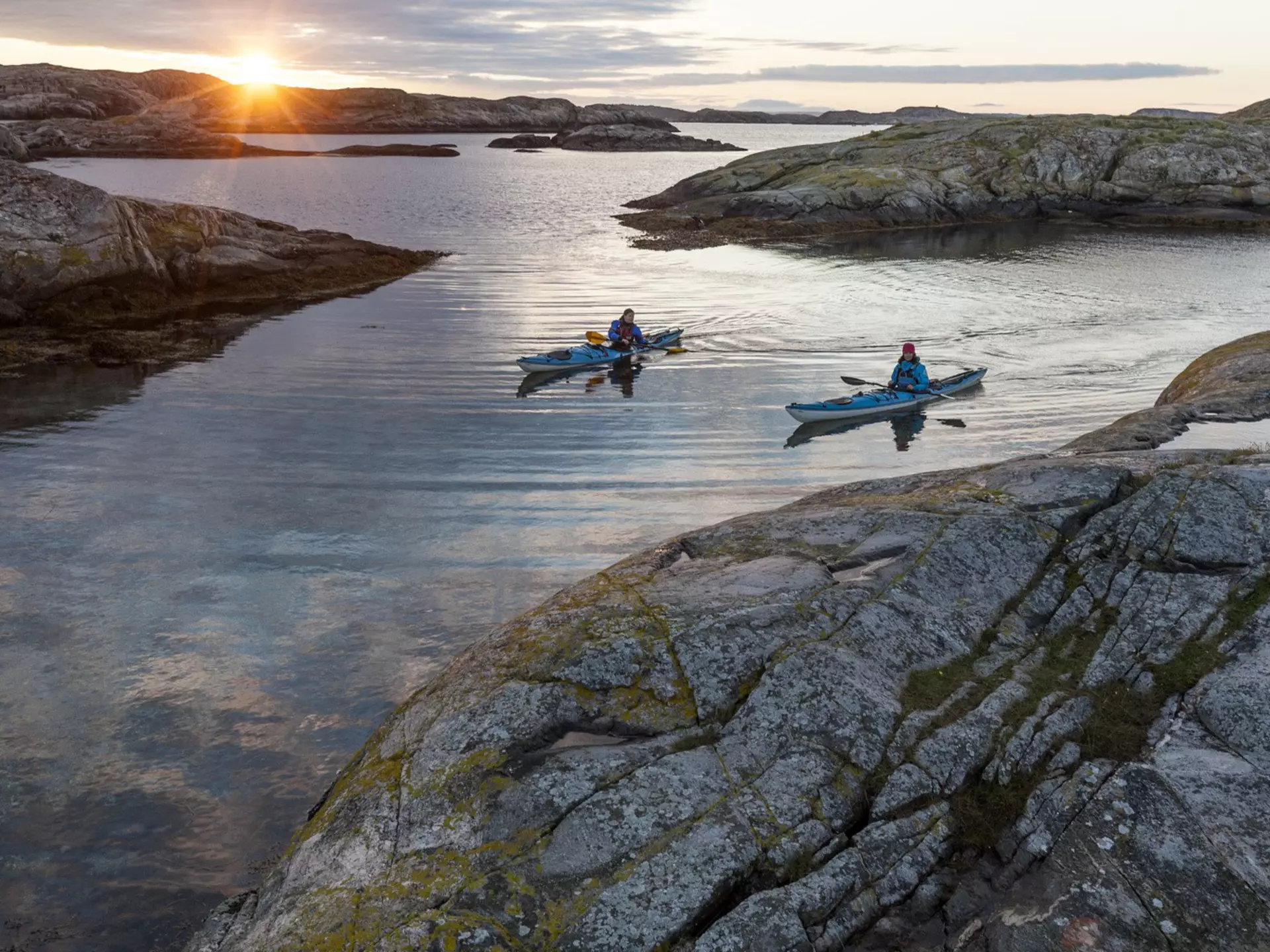 Kayakers exploring the Bohuslän Coast.