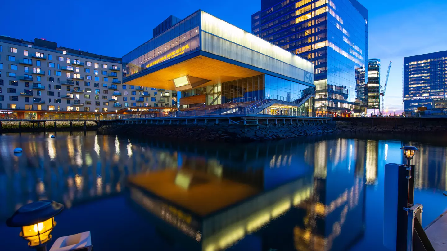 The spaceship-like Institute of Contemporary Art is an anchor of Boston’s booming Seaport neighborhood © Wangkun Jia / Shutterstock