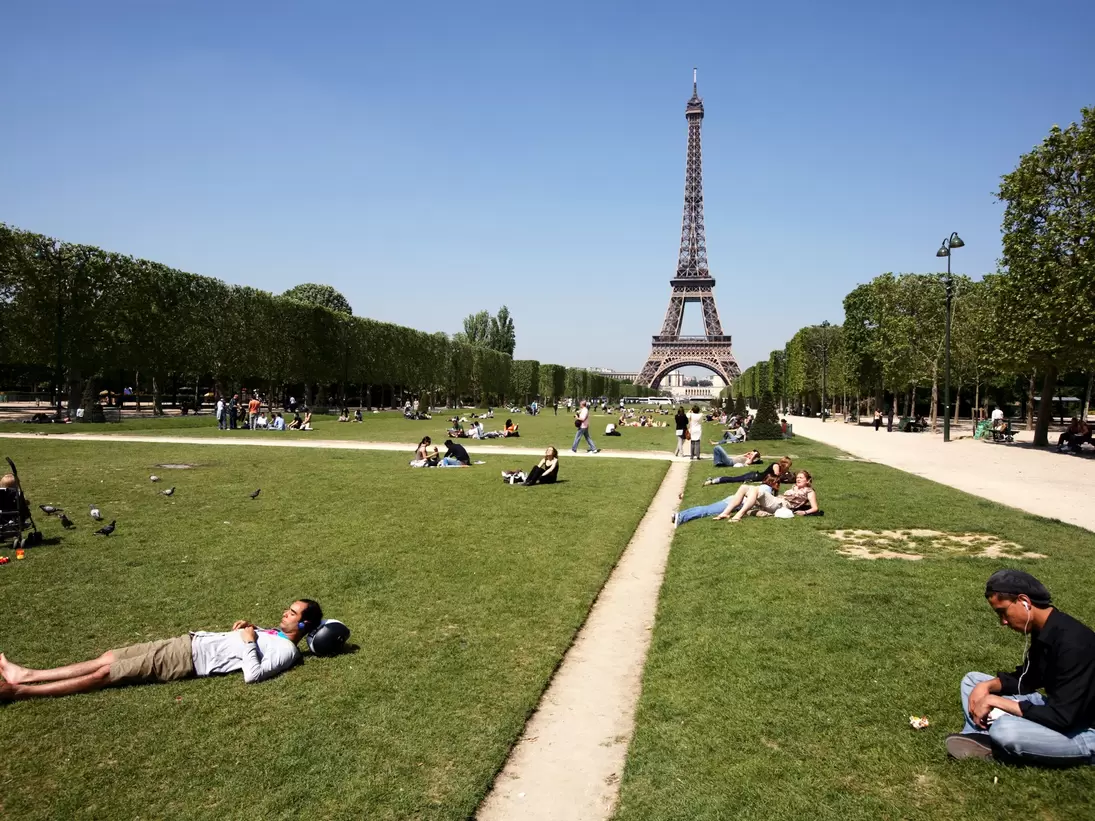 Parc du Champ de Mars with Eiffel Tower in background.