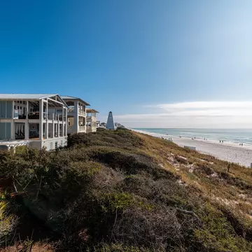 From the beach towns of Florida to summer in Seattle, Lonely Planet staffers share some of their favorite US destinations. Kristi Blokhin/Shutterstock