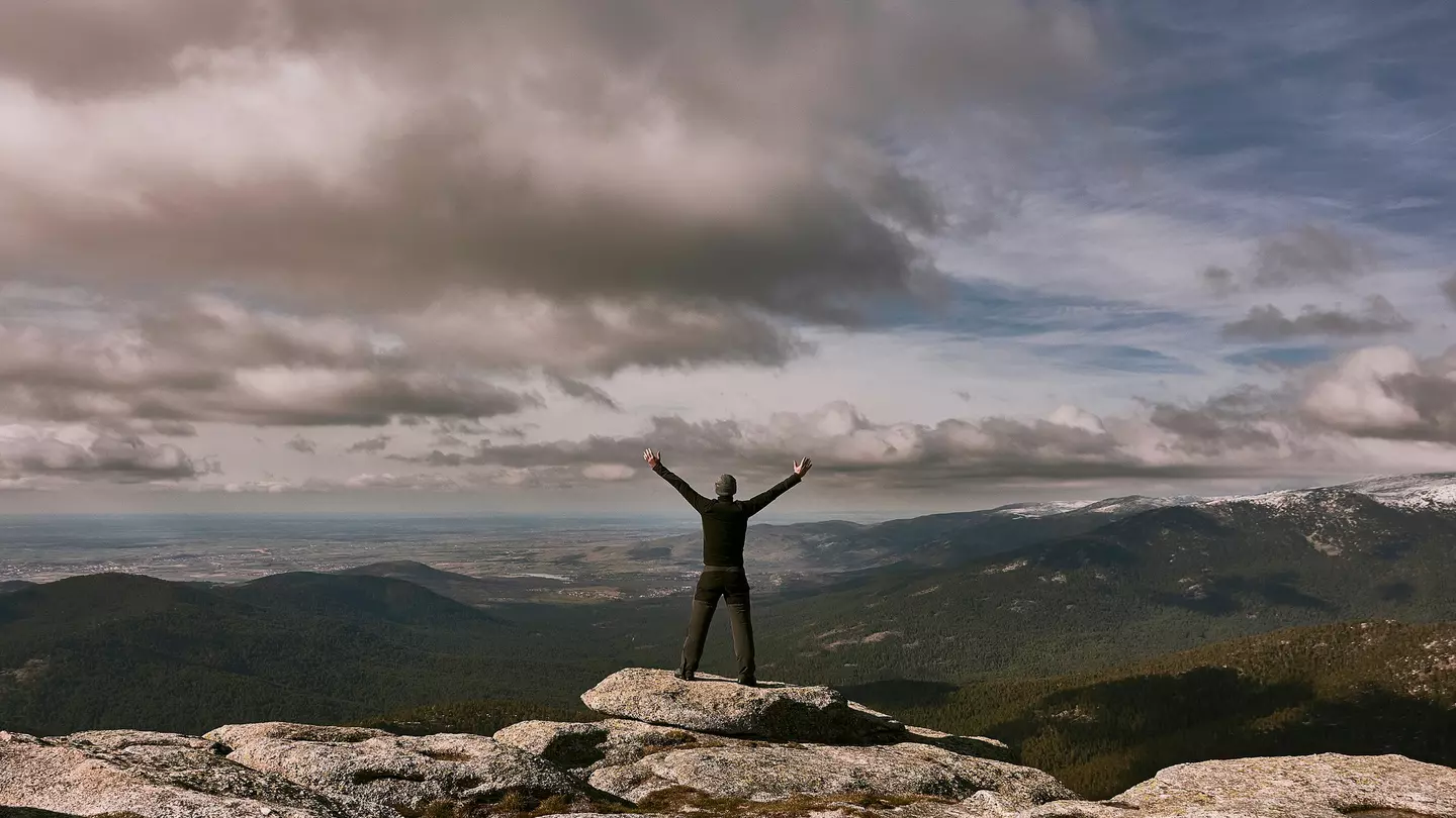 Sweeping views from atop the Siete Picos