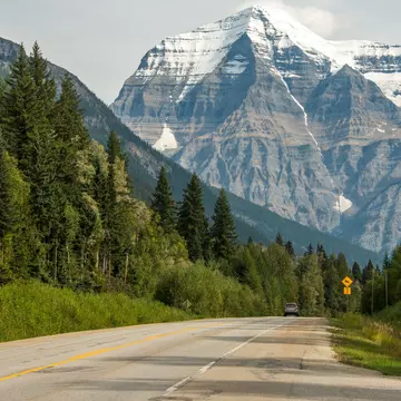 GettyImages-1206669812.jpg
Yellowhead Highway in Mt. Robson Provincial Park, Canada