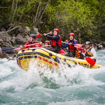 Montenegro_Rafting.jpg