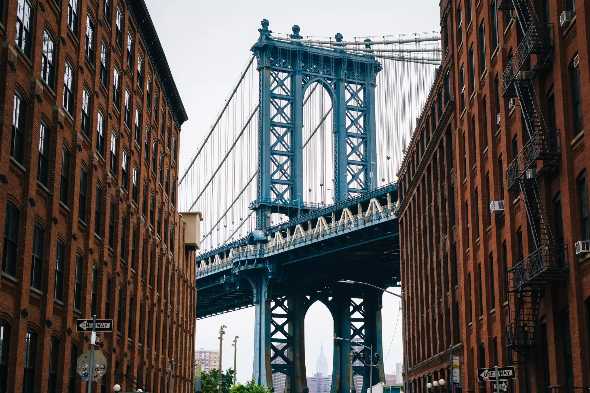 Washington Street and the Manhattan Bridge, in DUMBO, Brooklyn, New York City.