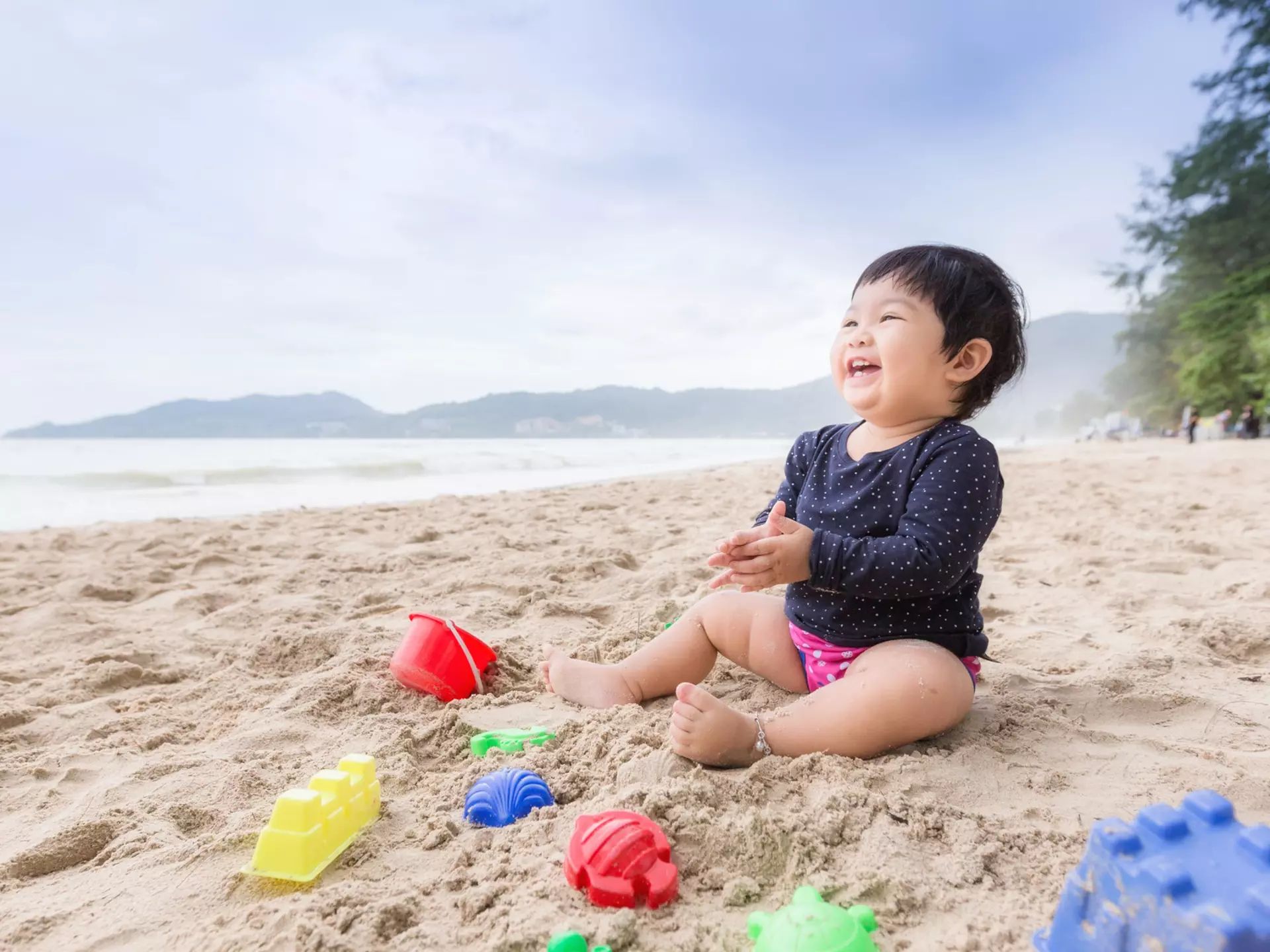 From babies to teens, there are many great things to do on a family trip to Thailand © Suriyapong Thongsawang / Getty Images