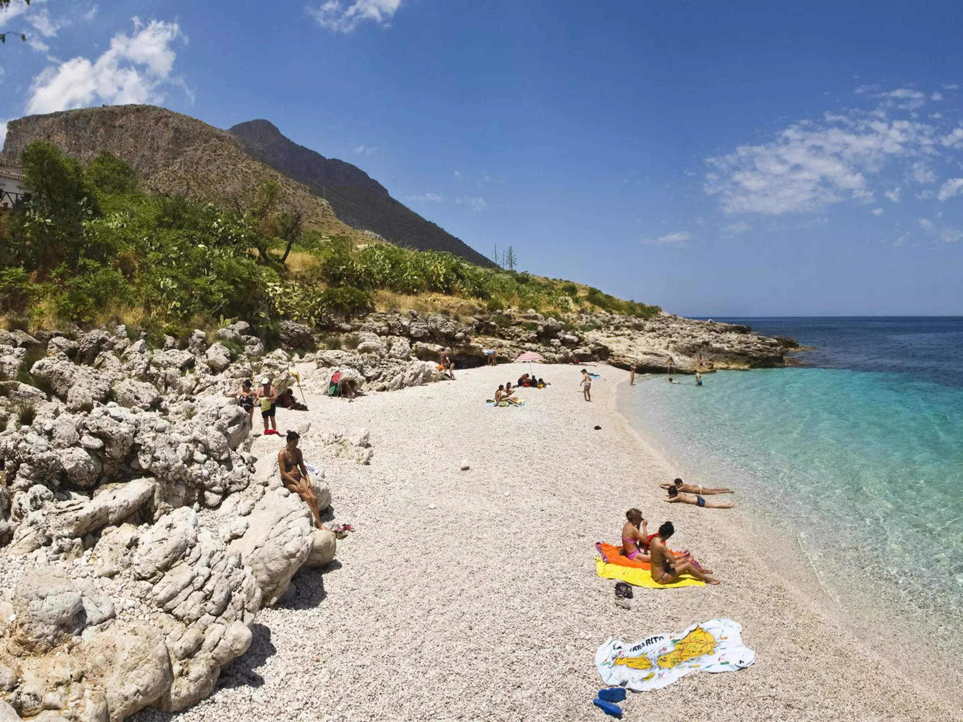 541415606
crowd:CB1, nature reserve:CB2, recreation:CB2, travel:CB2, sea:CB2, rock:CB2, panoramic:CB2, beach:CB3, Zingaro Natural Reserve:CB2, San Vito lo Capo:CB2, Mediterranean Sea:CB2