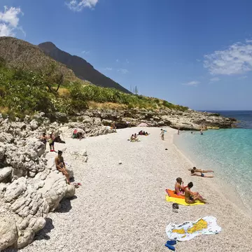 541415606
crowd:CB1, nature reserve:CB2, recreation:CB2, travel:CB2, sea:CB2, rock:CB2, panoramic:CB2, beach:CB3, Zingaro Natural Reserve:CB2, San Vito lo Capo:CB2, Mediterranean Sea:CB2
