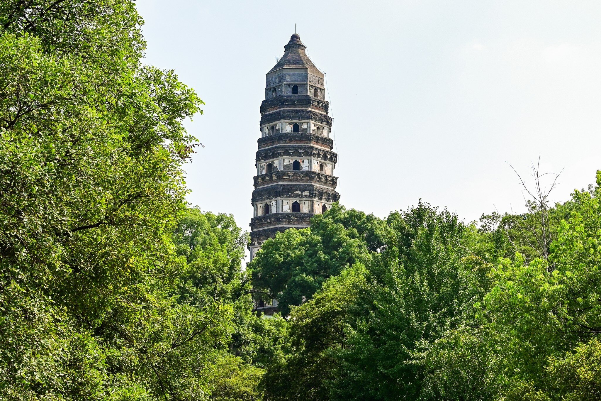 Suzhou – Tiger Hill (Huqiu), License Type: media, Download Time: 2026-09-01T19:13:49.000Z, User: LP_NZhan, Editorial: false, purchase_order: 65050 - Digital Destinations and Articles, job: App Content, client: Lonely Planet App, other: Nadine Zhan
