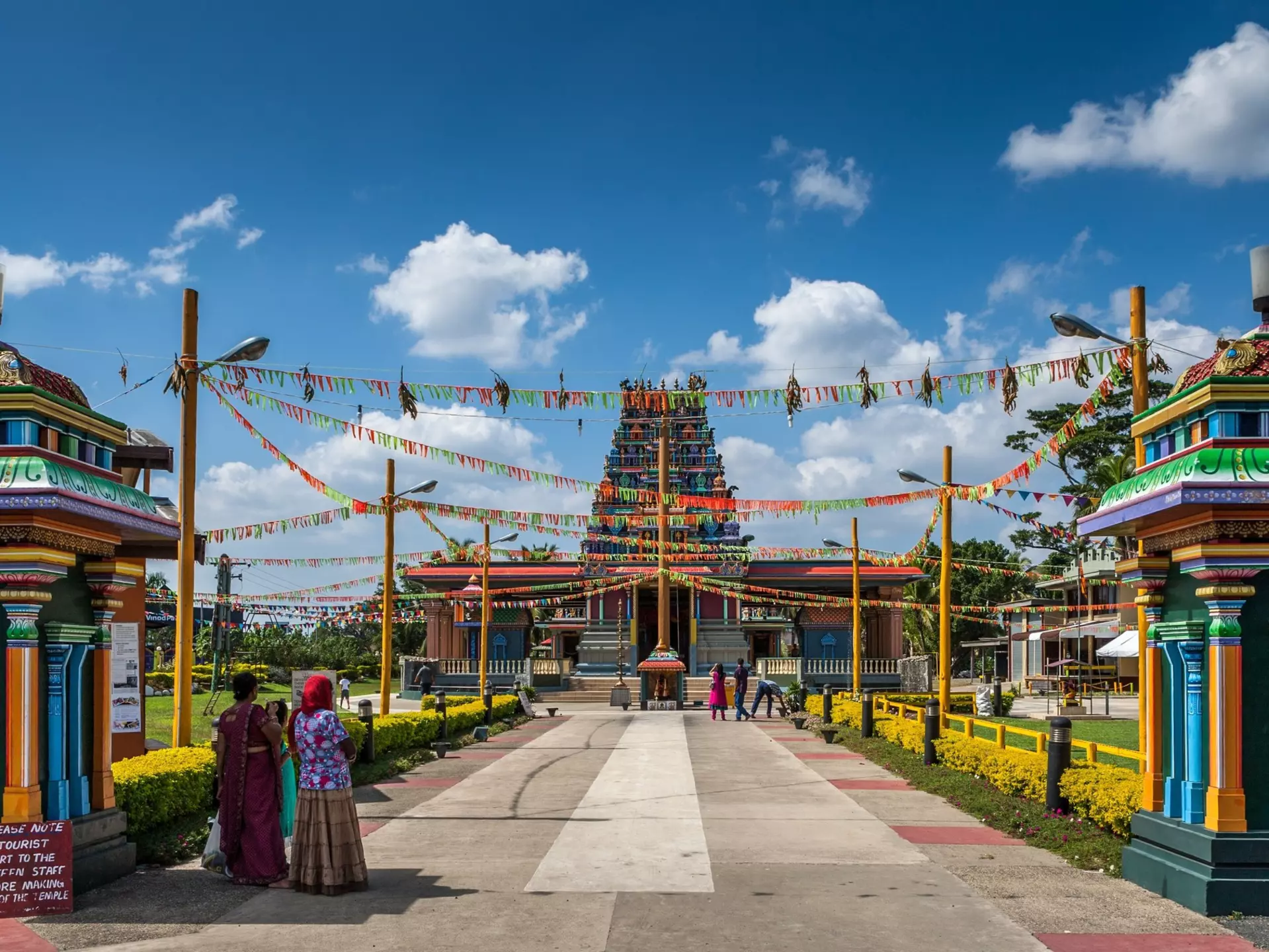 Sri Siva Subramaniya Swami Temple in Nadi, Fiji. Shepps/Shutterstock