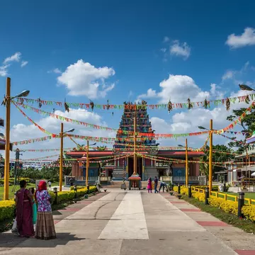 Fiji_Nadi_Temple.jpg