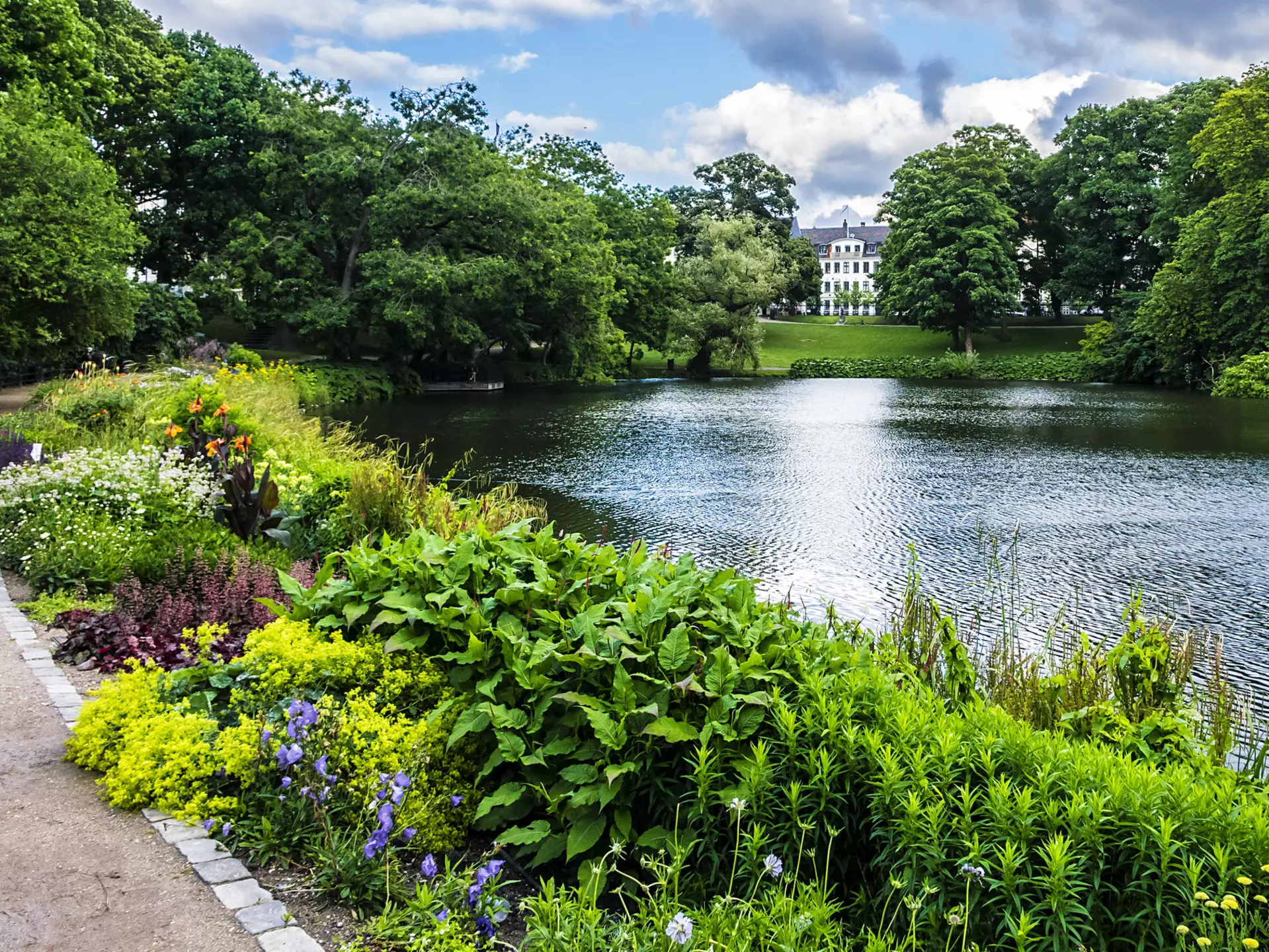 Ørstedsparken. Kiev.Victor/Shutterstock
