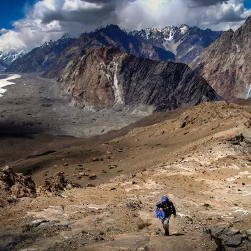 It's easy to visit Pakistan's magnificent mountains without blowing your budget © Pav-Pro Photography Ltd / Shutterstock
