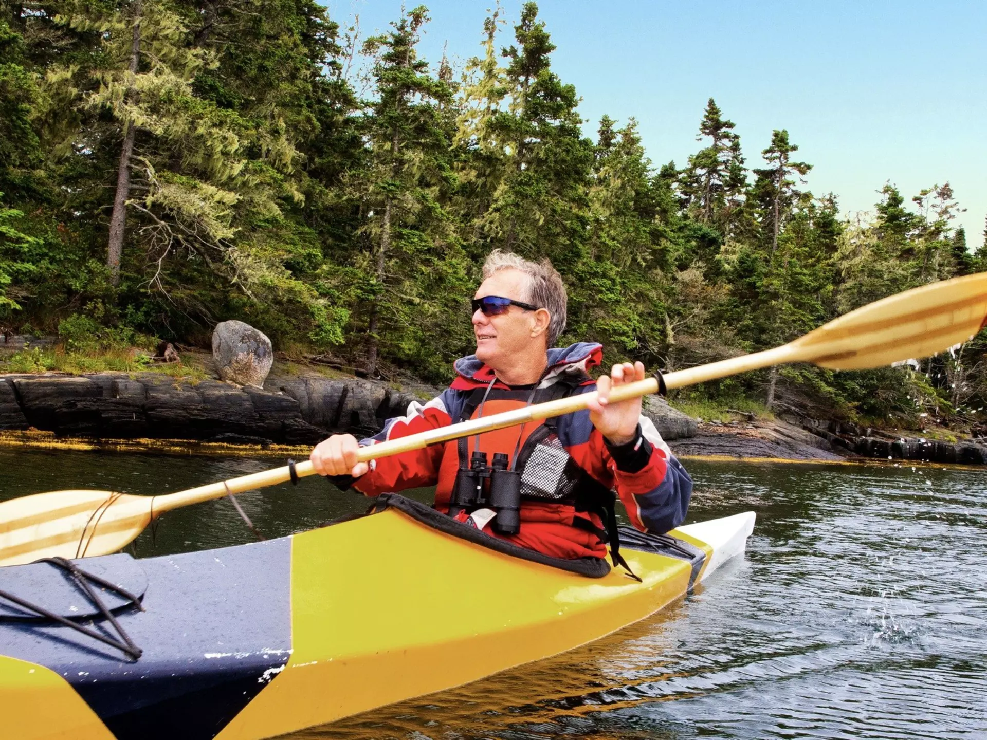 You can’t escape the presence of the North Atlantic in Nova Scotia – so lean in by setting out in a sea kayak © DOPhoto / Shutterstock