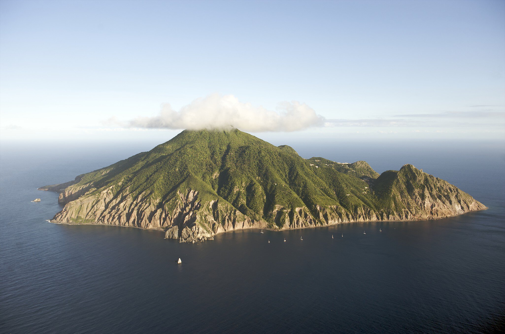 On hilly Saba, the temperatures get cooler the higher you get © Jochem Wijnands / Getty Images