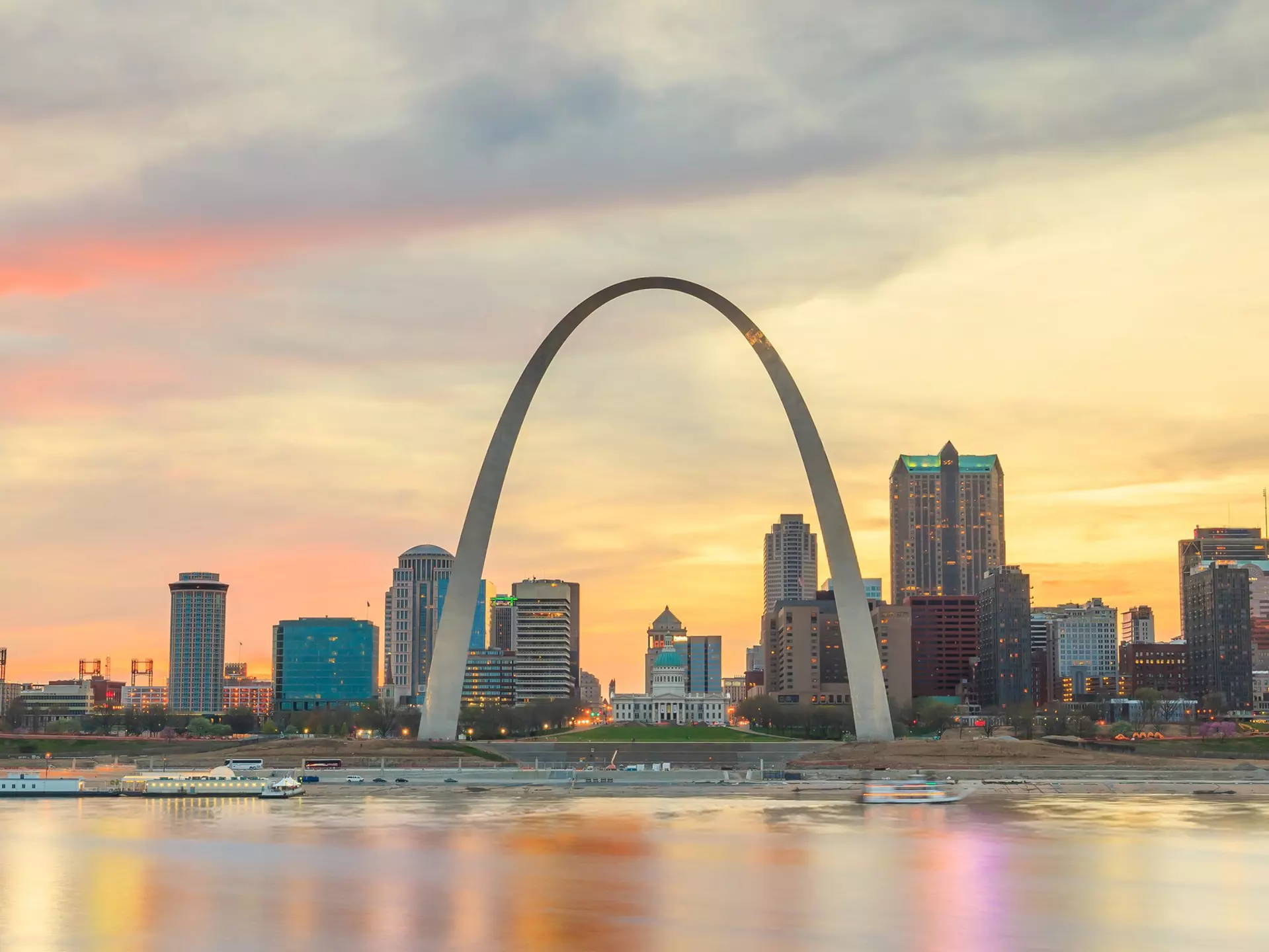 Get to know St Louis with this guide for first-time visitors. f11photo/Shutterstock