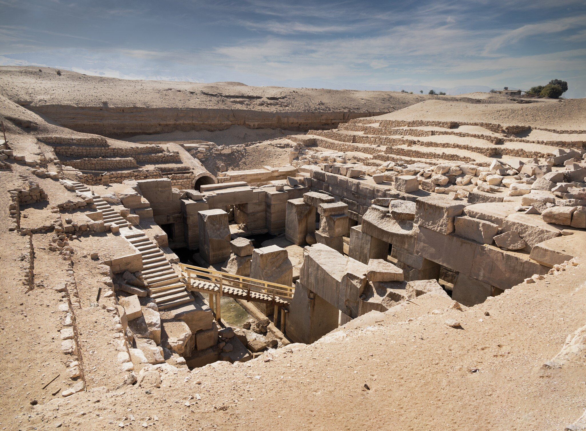 The Osireion at the Temple of Seti l at Abydos . Egypt .