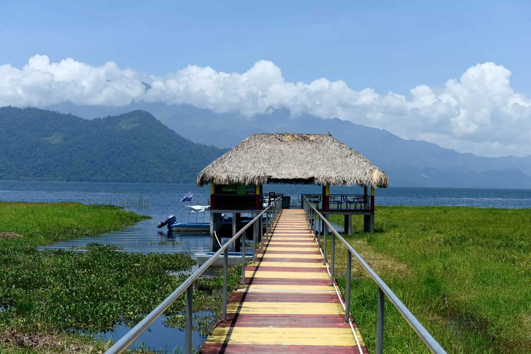 Thatched boathouse, Lake Yojoa, Honduras. Jpiks / Shutterstock
