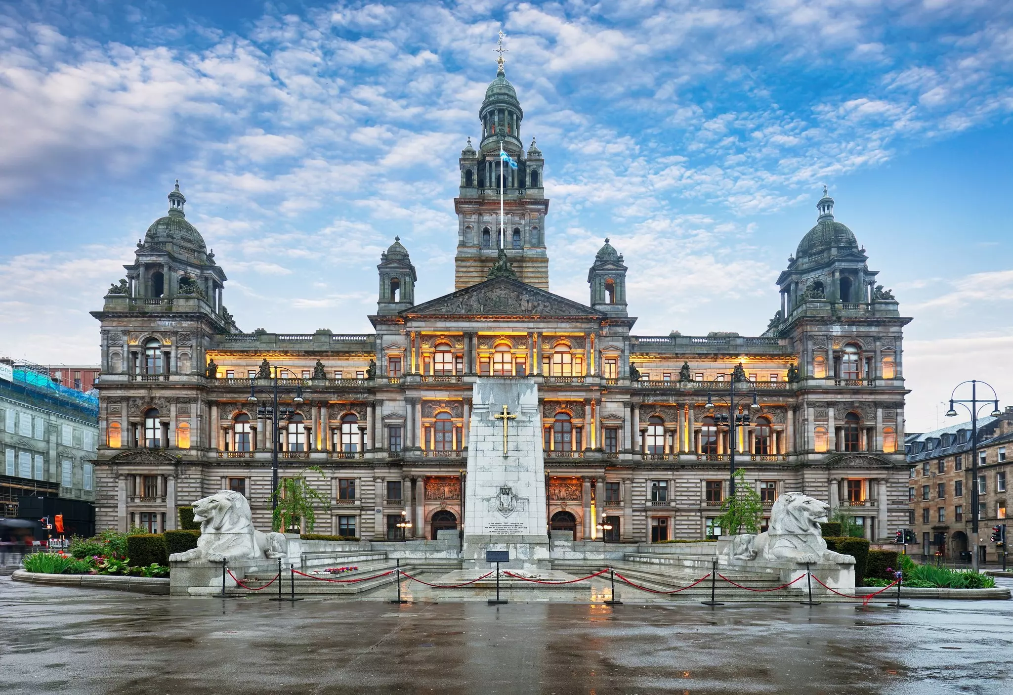 Glasgow City Chambers and George Square in Glasgow, Scotland.