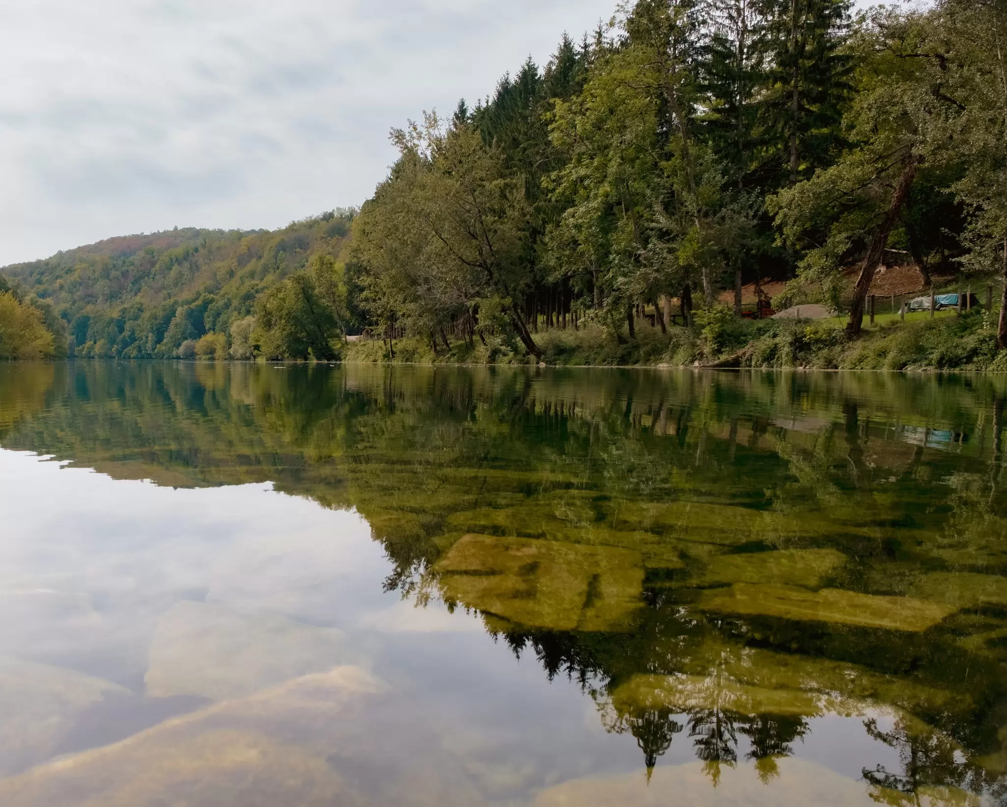 The Kolpa river between Adlešiči and Fučkovci.
Slovenia, September 2026
