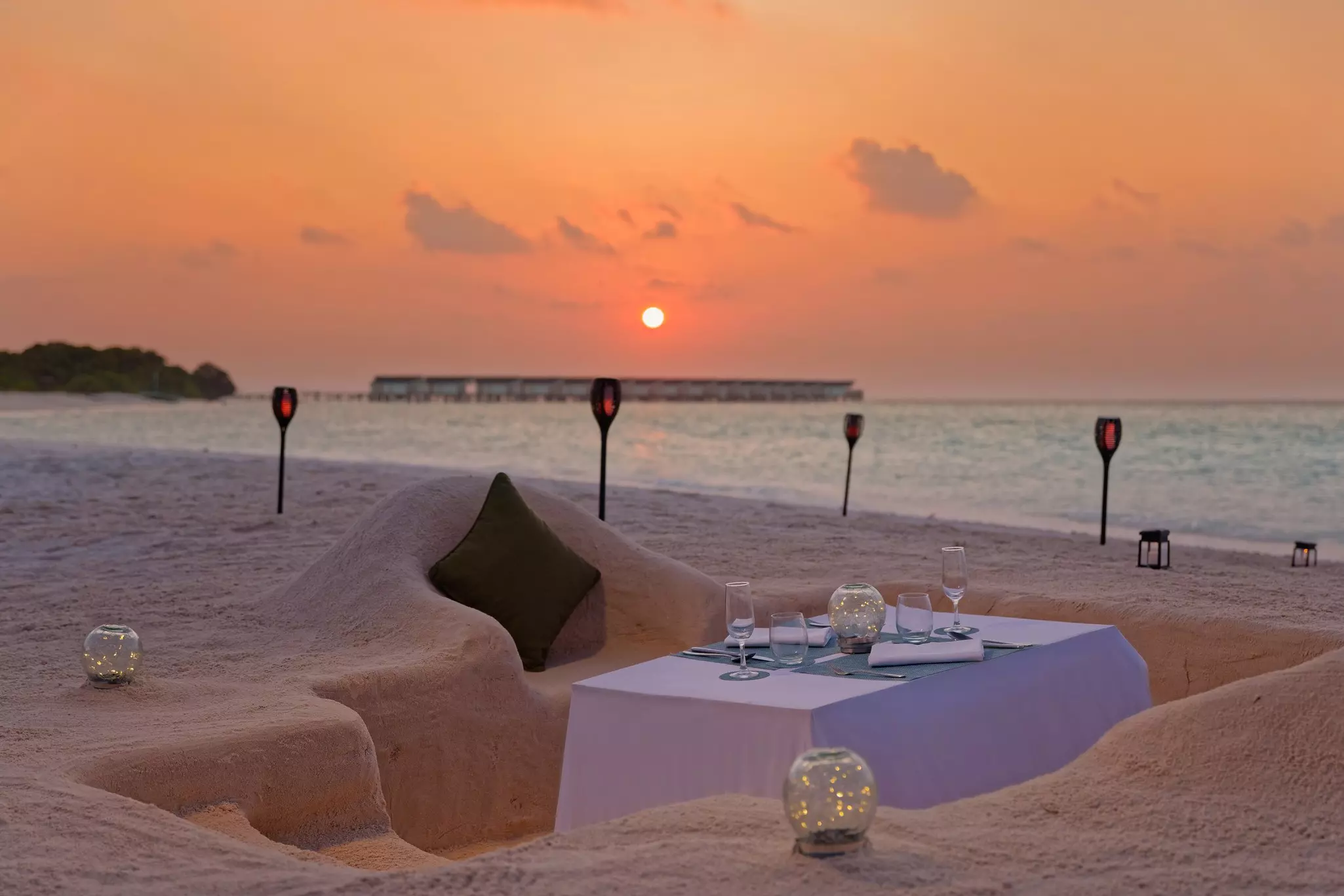 Your table for the evening at the Amari Raaya Maldives will be sculpted from sand © courtesy Amari Raaya Maldives