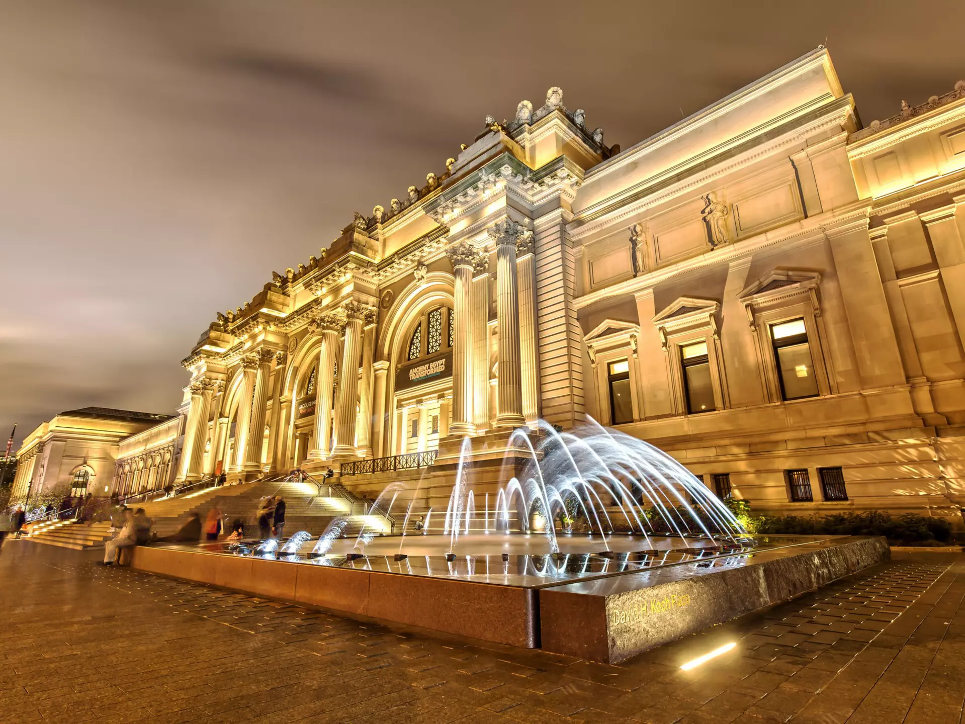 The Metropolitan Museum of Art in New York at Night
560354767
5th, america, art, avenue, city, dark, facade, fountain, hdr, landmark, manhattan, met, metropolitan, mile, museum, new, night, nyc, plaza, states, united, water, york