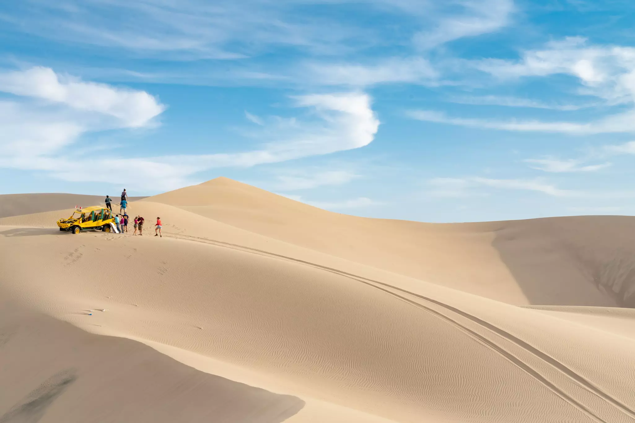 Take a thrill ride over Huacachina's sand dunes in a buggy © DoraDalton / Getty Images