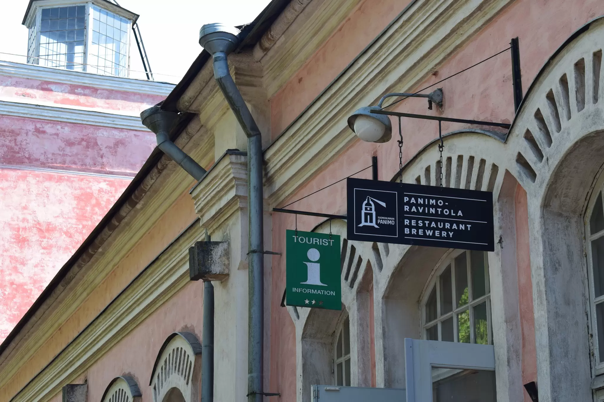 Suomenlinna Brewery/Panimo, exterior.