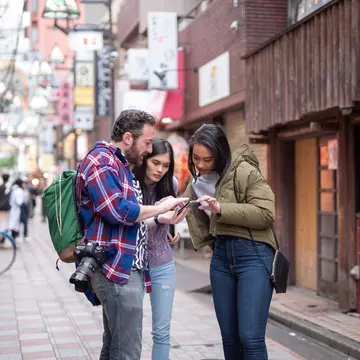 Pack up your laptop and make use of Japan's new digital nomad visa © monzenmachi / Getty Images