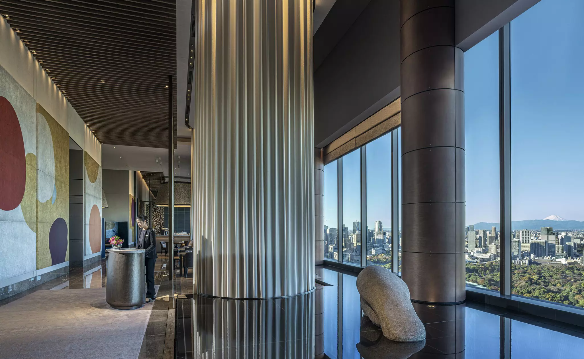 Lobby water feature at Four Seasons Otemachi, Tokyo