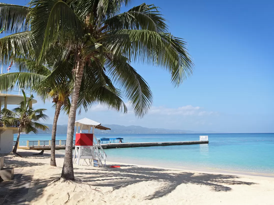 Doctors Cave Beach in Jamaica