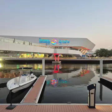 Abu Dhabi,  UAE  - 14 of June 2025. Small boat tighten at the marina opposite of the National Aquarium at Al Qana, License Type: media, Download Time: 2026-06-17T14:53:07.000Z, User: pinkjozie64, Editorial: true, purchase_order: 56530 - Guidebooks, job: Global Publishing WIP, client: DUBAI & ABU DHABI 12, other: Jo-anne Riddell