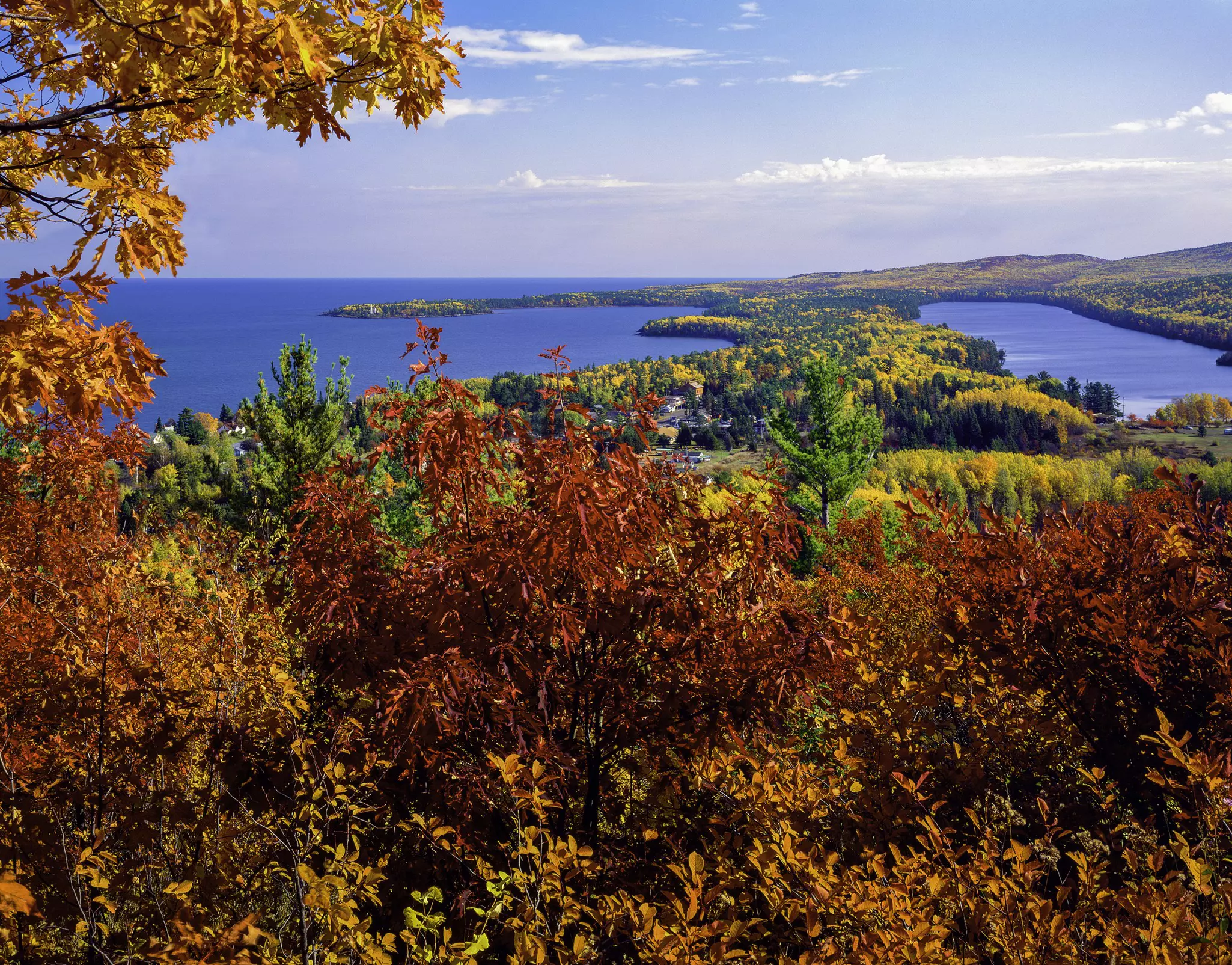 Fall brings all the color – a boon for photographers of course – here at Copper Harbor overlooking Lake Superior © dszc / Getty Images