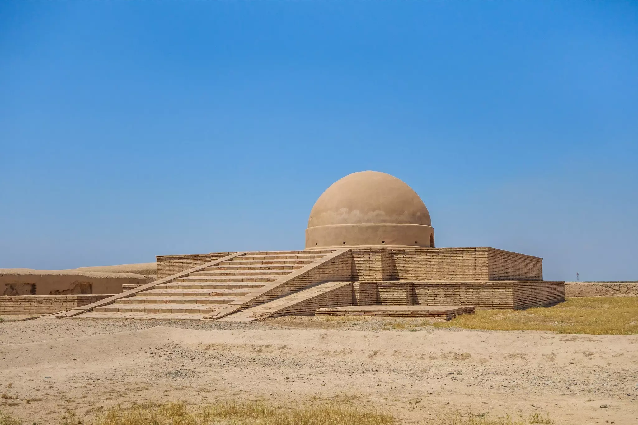 Make a day trip to the ancient 2000-year-old Buddhist stupa of Fayoz-Tepe and the nearby ruins of Kampyr Tepe © Poliorketes / Shutterstock