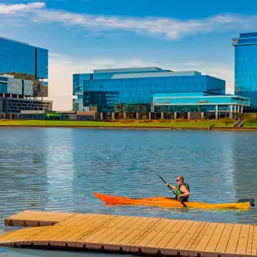 vacation get away; recreational location; travel adventure; desert wonderland; getting away from it all
1140212774