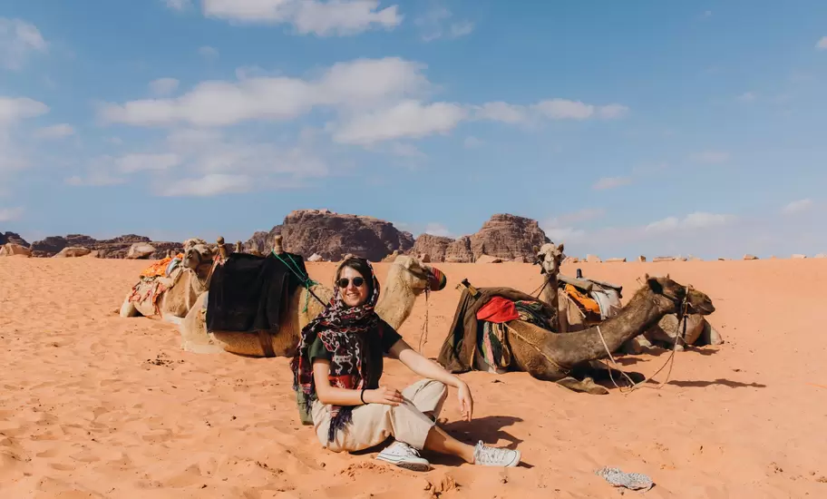Use the Abu Dhabi Pass to get a discounted desert safari © Anastasiia Shavshyna / Getty Images