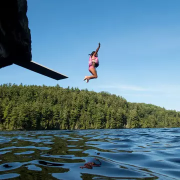 Dive into summer at one of Michigan's beautiful lakes in the Upper Peninsula © Tim Bieber / Getty Images