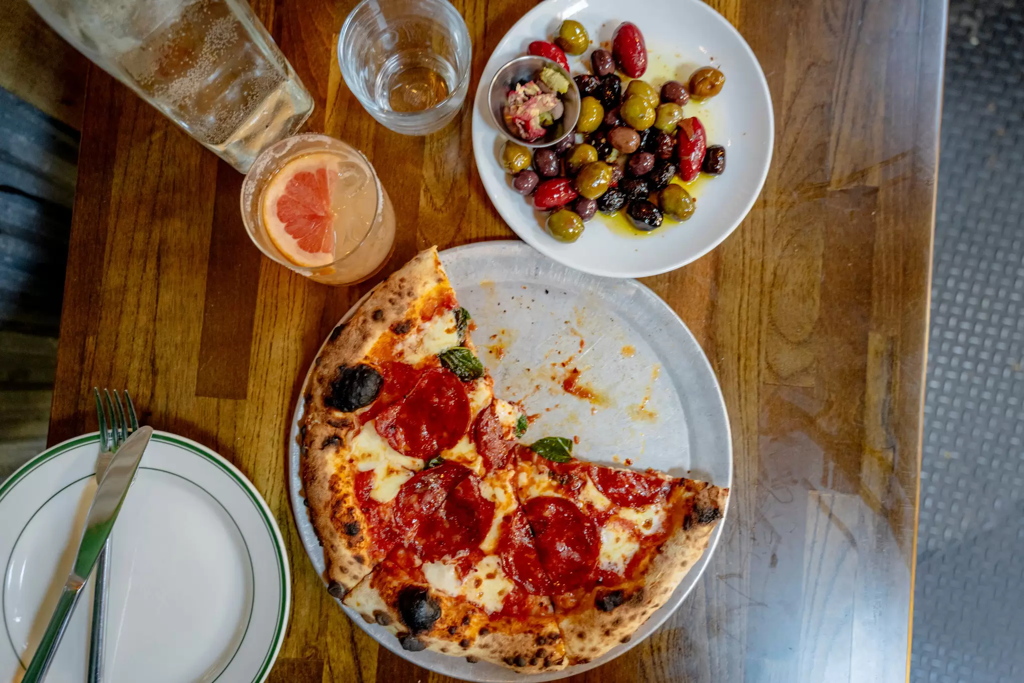 NEW YORK, JULY 2026
Roberta's Pizza on Moore Street in Bushwick, Brooklyn, New York City.