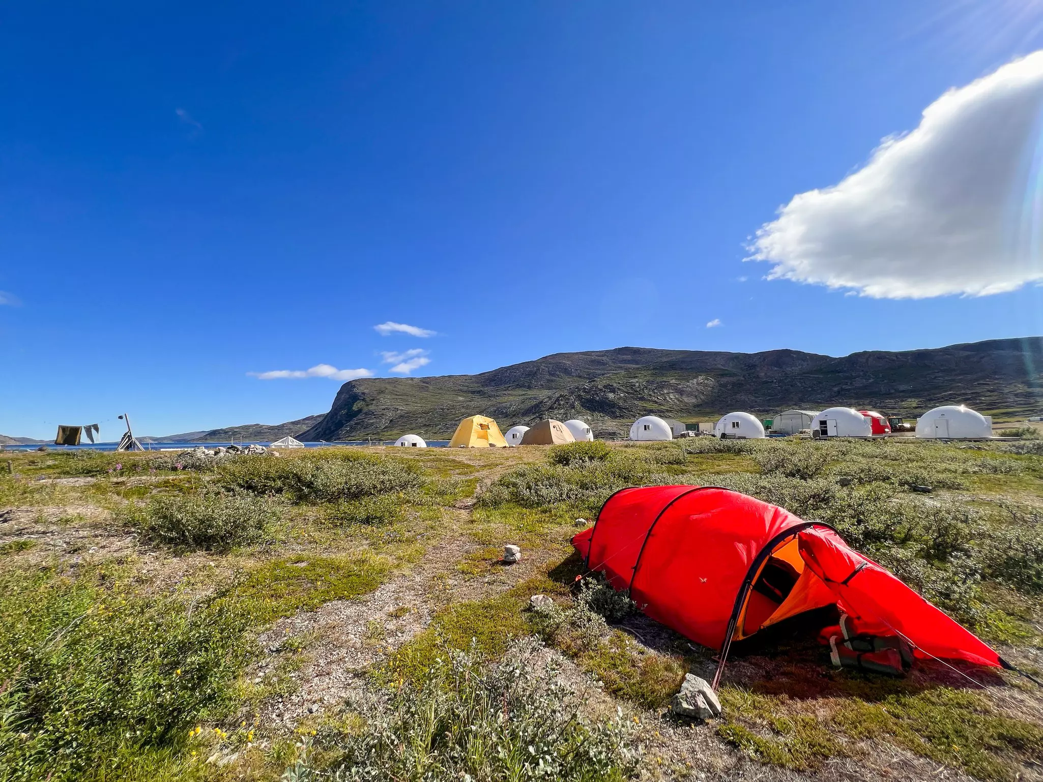 Youth accommodations at Torngat Mountains Base Camp and Research Station © Liz Beatty