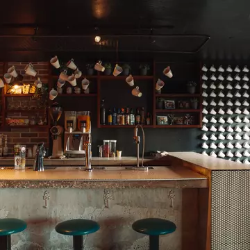 From barbecue to Chinese restaurants to chic cocktail bars and beyond, San Juan’s food-and-drink scene has something for every taste. Steph Segarra for Lonely Planet