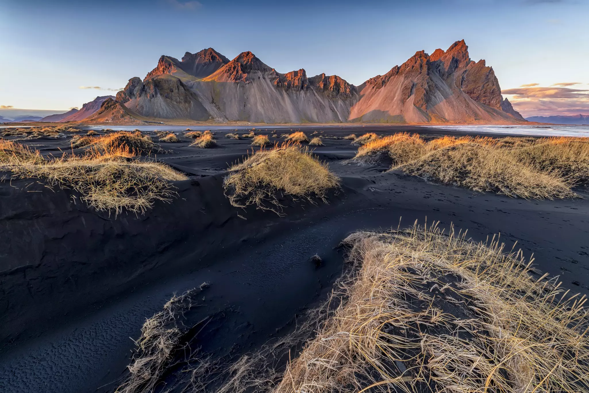 Stargazing near Vestrahorn mountain is an unforgettable experience © Simone Gramegna / Shutterstock